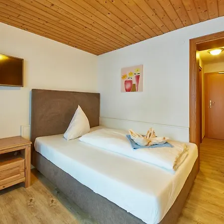 Gamshag Hotel
