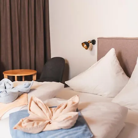 Gamshag Hotel